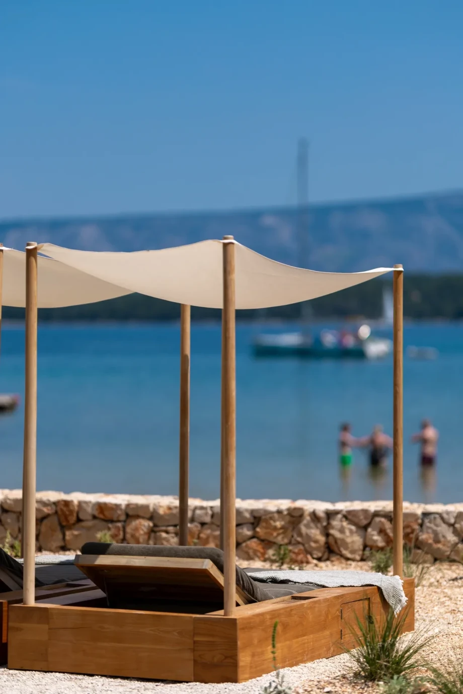 Villa Cascadia by Croatia Finest Holidays – luxury villa with swimming pool by the sea – island Hvar