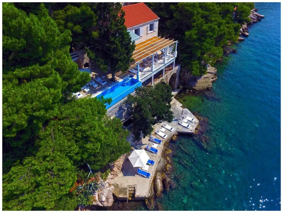 Villa Mey's Place by Croatia Finest Holidays - waterfront luxury villa with swimming pool in Dubrovnik