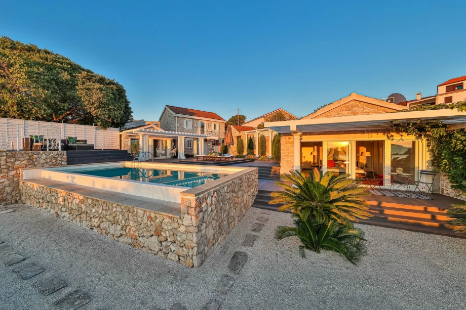 Private property of Croatia luxury pet-friendly villa with private pool and sea view  for a family vacation and rent near Trogir