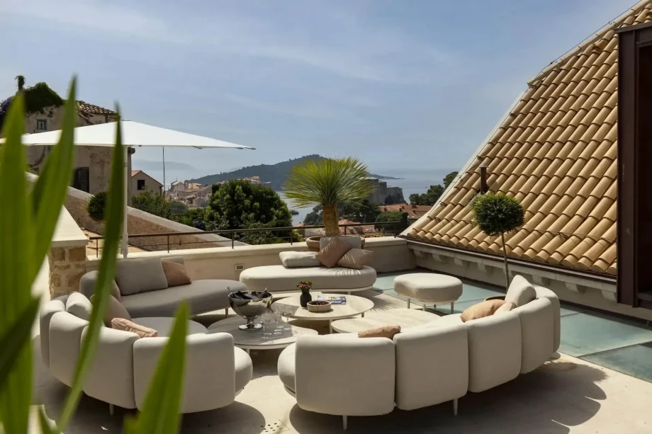 Villa Bloom by Croatia Finest Holidays - traditional luxury villa with wellness and pool in Dubrovnik