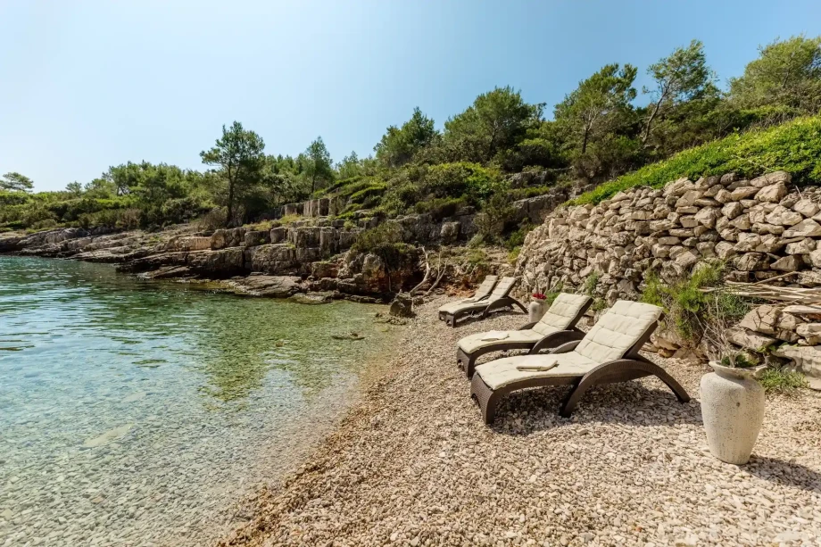 Villa Crystal Heaven by Croatia Finest Holidays – unique villa by the sea – island Hvar