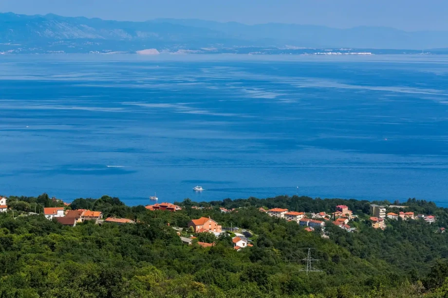 Villa Skyline by Croatia Finest Holidays - modern villa with wellness, pool, jacuzzi, sauna and mini golf in Istra