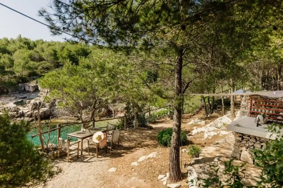 Villa Crystal Heaven by Croatia Finest Holidays – unique villa by the sea – island Hvar