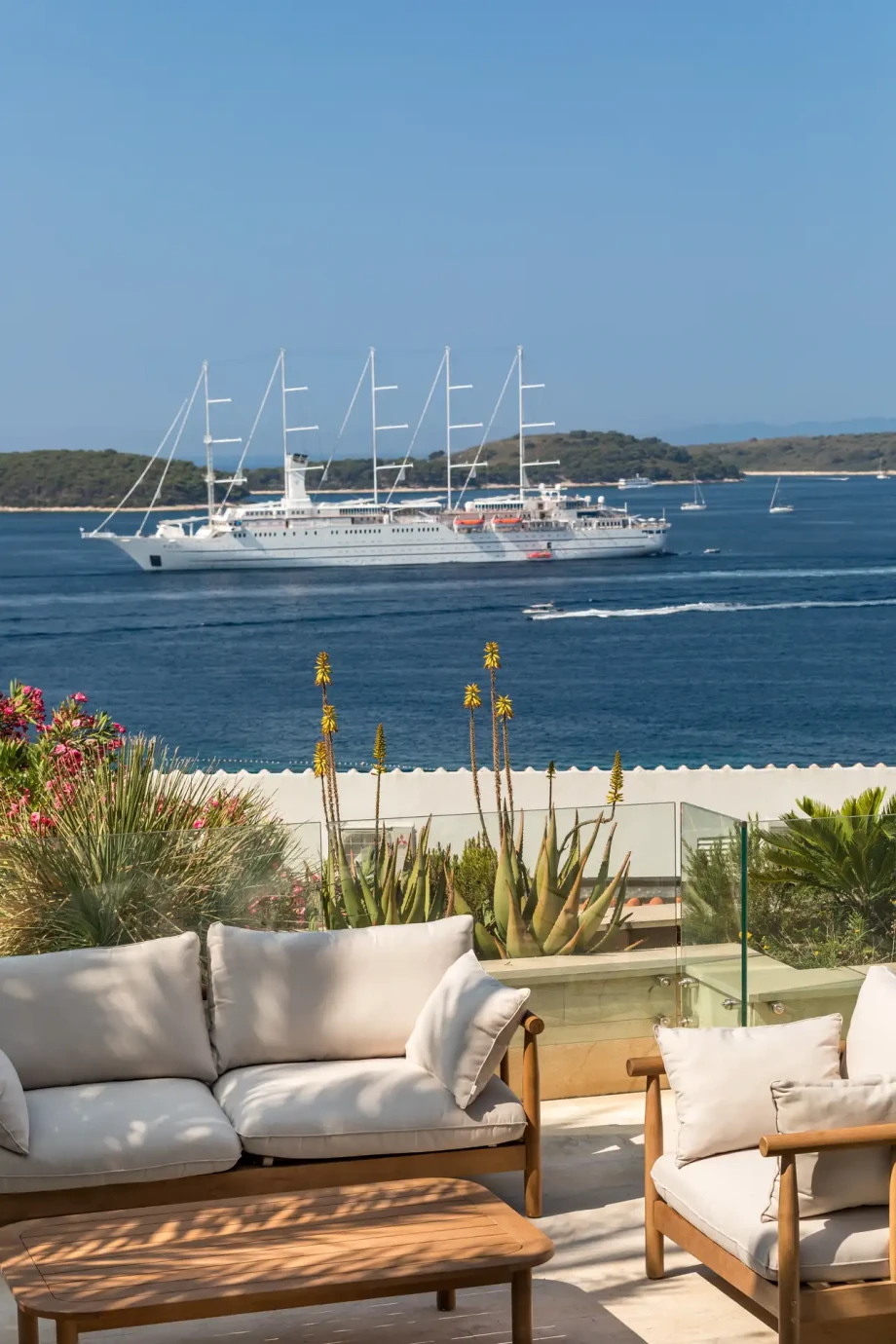 Villa Sunset Hvar by Croatia Finest Holidays – luxury villa with swimming pool by the sea – island Hvar