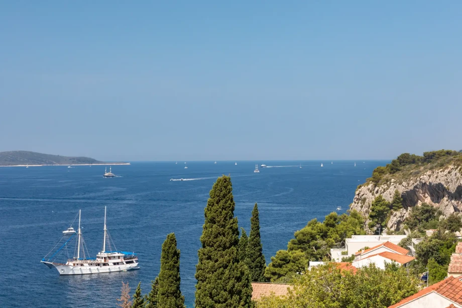 Villa Sunset Hvar by Croatia Finest Holidays – luxury villa with swimming pool by the sea – island Hvar